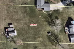450 Hanna Dr, Tallmadge, OH 44278 - Photo 1