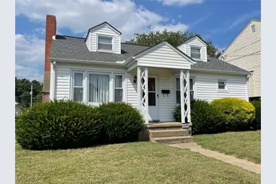 921 Lindbergh Avenue, Zanesville, OH 43701 - Photo 1