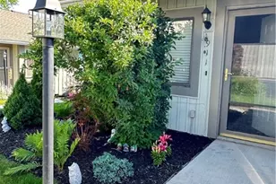 911 Kirkwall Dr, Akron, OH 44321 - Photo 1