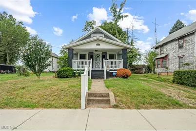 652 N Webb Avenue, Alliance, OH 44601 - Photo 1