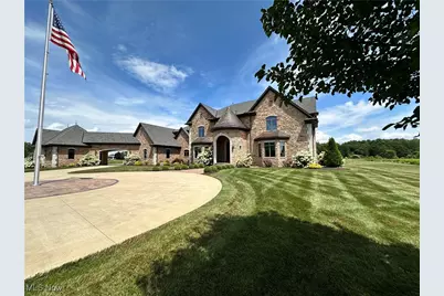 14162 Congress Lake Avenue NE, Hartville, OH 44632 - Photo 1