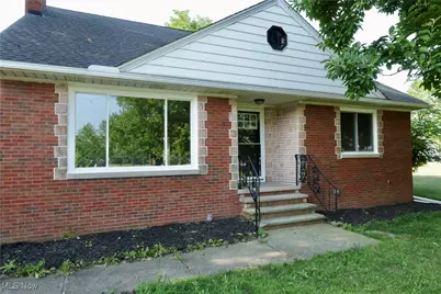 3215 W Erie Avenue, Lorain, OH 44053 - Photo 1