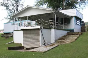 3467 Kosky Dr, Stockport, OH 43787 - Photo 1