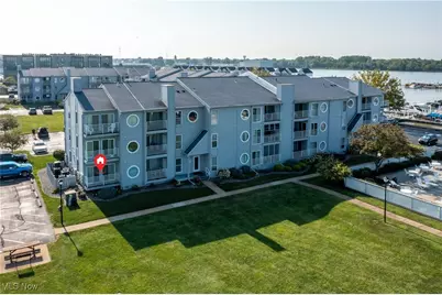 306 Clinton Reef Drive, Port Clinton, OH 43452 - Photo 1