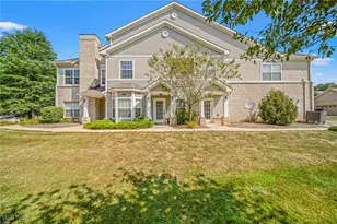 504 Robin Wood Ln, Copley, OH 44321 - Photo 1