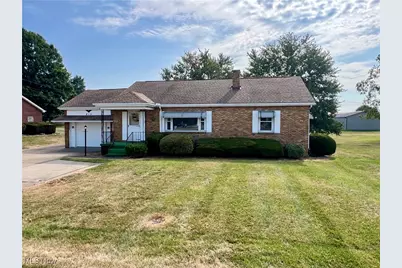 810 Canton Road NW, Carrollton, OH 44615 - Photo 1