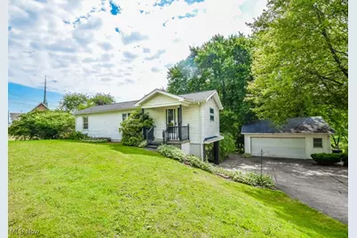 4800 Middlebranch Avenue NE, Canton, OH 44705 - Photo 1