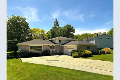 2600 Greenlawn Drive, Green Hills, OH 44131 - Photo 1