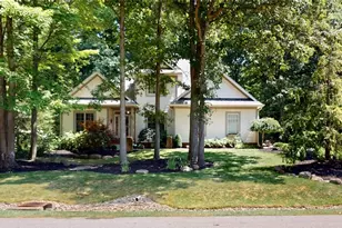 987 Silverberry Ln, Hudson, OH 44236 - Photo 1