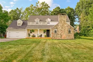 119 E Garfield Rd, Aurora, OH 44202 - Photo 1