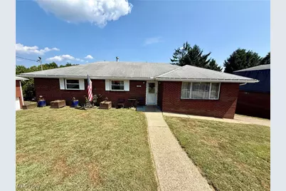 229 High Street, Weirton, WV 26062 - Photo 1