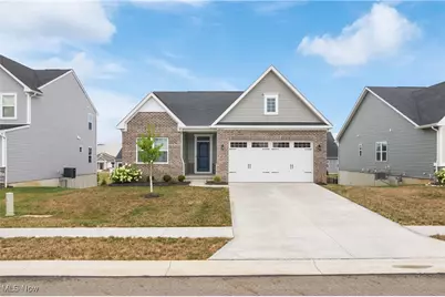 6831 Harrington Court Avenue NE, Canton, OH 44721 - Photo 1