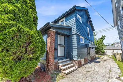 19315 Cherokee Avenue, Loveland, OH 44119 - Photo 1