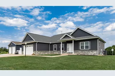 6830 Old Stagecoach Road, Frazeysburg, OH 43822 - Photo 1