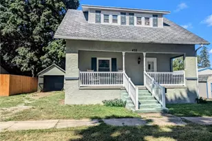 433 N Wood St, Loudonville, OH 44842 - Photo 1