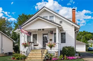 945 Eppley Ave, Zanesville, OH 43701 - Photo 1