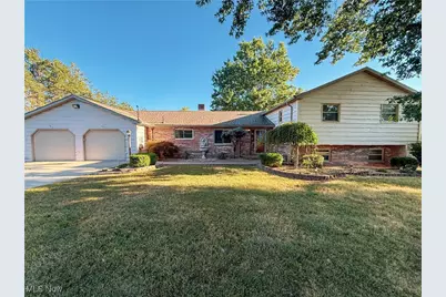 215 Valley Mills Road, Parkersburg, WV 26104 - Photo 1