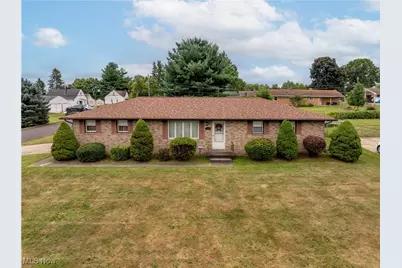 1426 33rd Street NE, Canton, OH 44714 - Photo 1