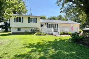 3060 Leonard Ave SW, Canton, OH 44706 - Photo 1