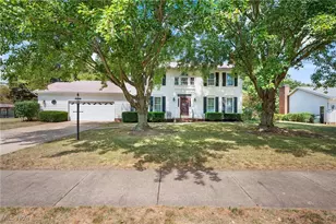 1129 Sprucewood St SE, North Canton, OH 44720 - Photo 1