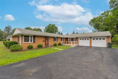 2343 38th Street NW, Canton, OH 44709 - Photo 1