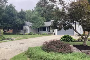 3009 Chamberlain Rd, Fairlawn, OH 44333 - Photo 1