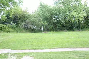 2067 W 106th St, Loveland, OH 44102 - Photo 1