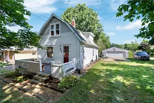 425 Loomis Ave, Cuyahoga Falls, OH 44221 - Photo 1