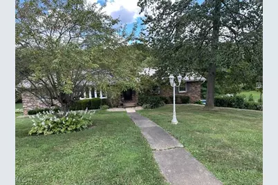 170 Christopher Place, Zanesville, OH 43701 - Photo 1