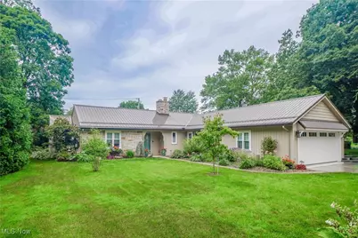 1209 Providence Road NE, Massillon, OH 44646 - Photo 1