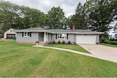 6110 Crossview Road, Green Hills, OH 44131 - Photo 1