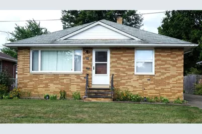 570 E 193rd Street, Euclid, OH 44119 - Photo 1