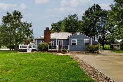 6227 Mahoning Avenue NW, Warren, OH 44481 - Photo 1