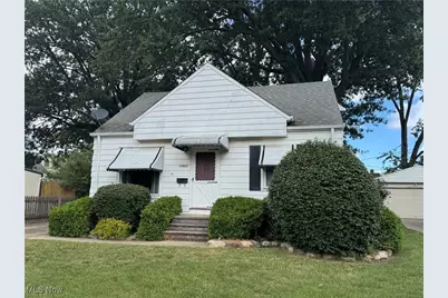 13922 Elsetta Avenue, Loveland, OH 44135 - Photo 1