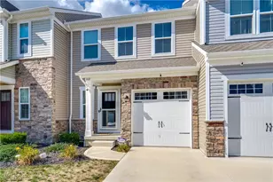 1113 Meadow Run, Copley, OH 44321 - Photo 1