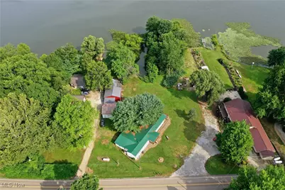 13687 County Road 100, Lakeville, OH 44638 - Photo 1