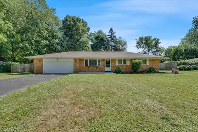 8038 Munson Road, Mentor, OH 44060 - Photo 1