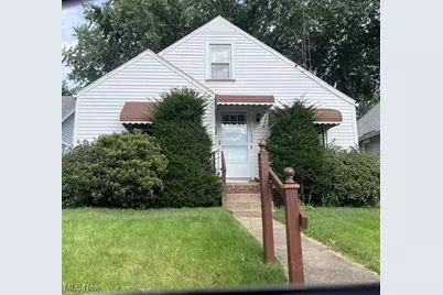 1232 Bellflower Avenue SW, Canton, OH 44710 - Photo 1