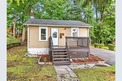 1272 Mount Vernon Avenue, Akron, OH 44310 - Photo 1