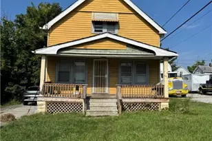 4562 Lee Rd, Loveland, OH 44128 - Photo 1