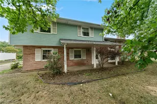 4696 Meadowview Dr NW, Canton, OH 44718 - Photo 1