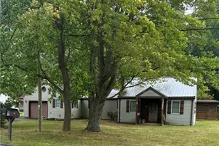 4068 Herner County Line Rd, Worthington, OH 44470 - Photo 1