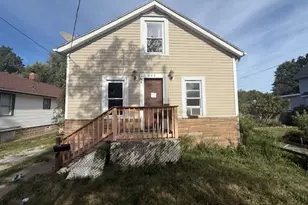 877 Bertha Ave, Akron, OH 44306 - Photo 1