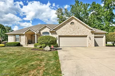 1005 Forest Pointe Court SE, Warren, OH 44484 - Photo 1