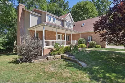 406 Ivanhoe Avenue, Wadsworth, OH 44281 - Photo 1