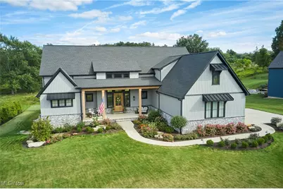 1071 Skyland Falls Boulevard, Hinckley, OH 44233 - Photo 1