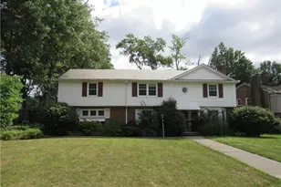 2067 Mt Vernon Blvd, Loveland, OH 44112 - Photo 1