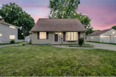 1512 Bancroft Street, Cuyahoga Falls, OH 44221 - Photo 1