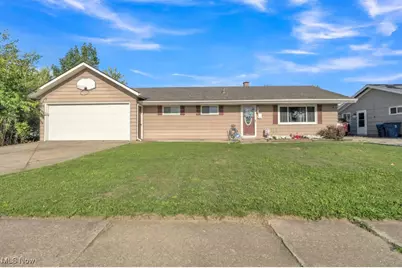 4215 Meadow Lane, Lorain, OH 44055 - Photo 1