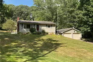 5195 King St SW, Canton, OH 44706 - Photo 1